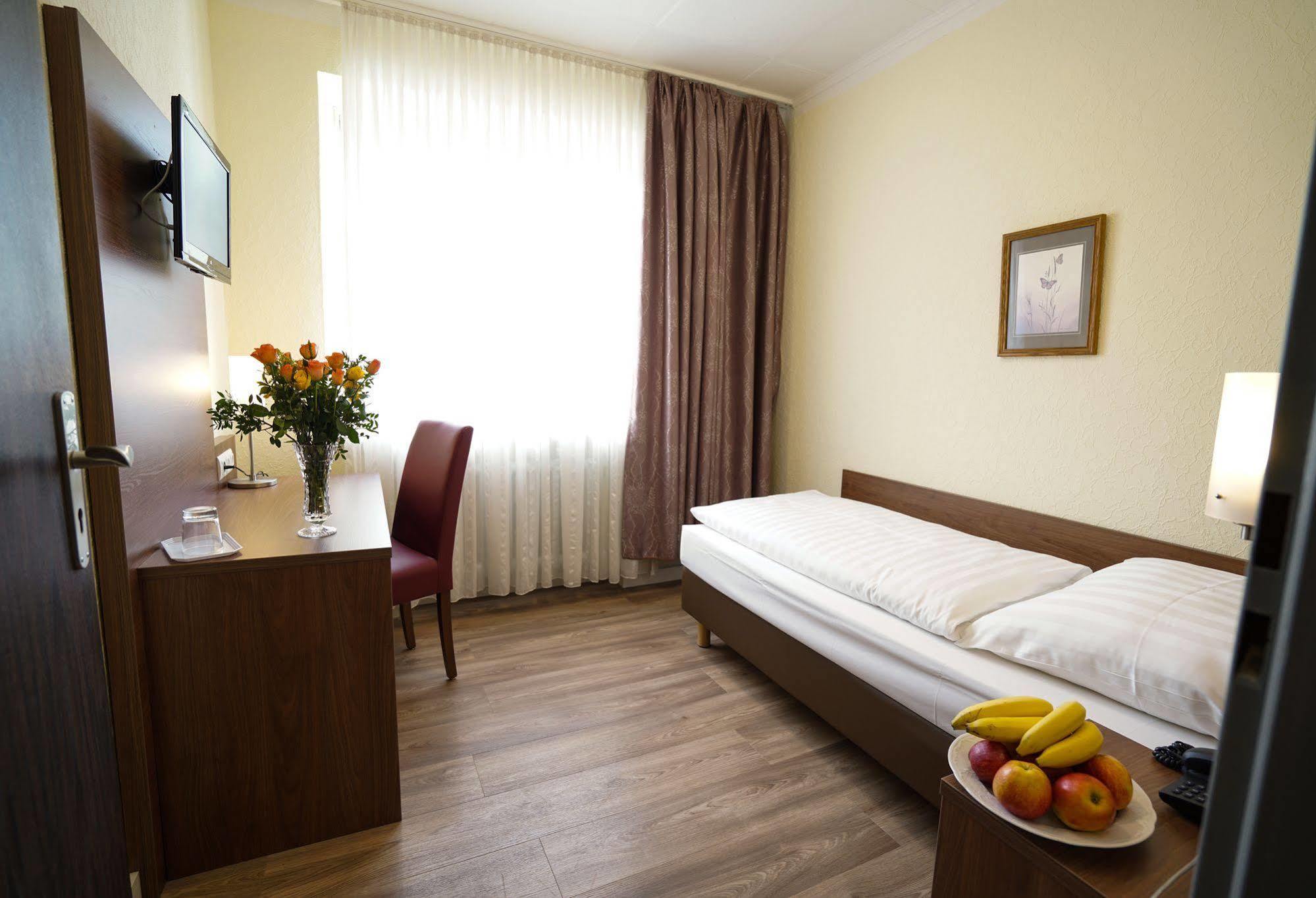 Hotel Schumacher Duesseldorf Extérieur photo