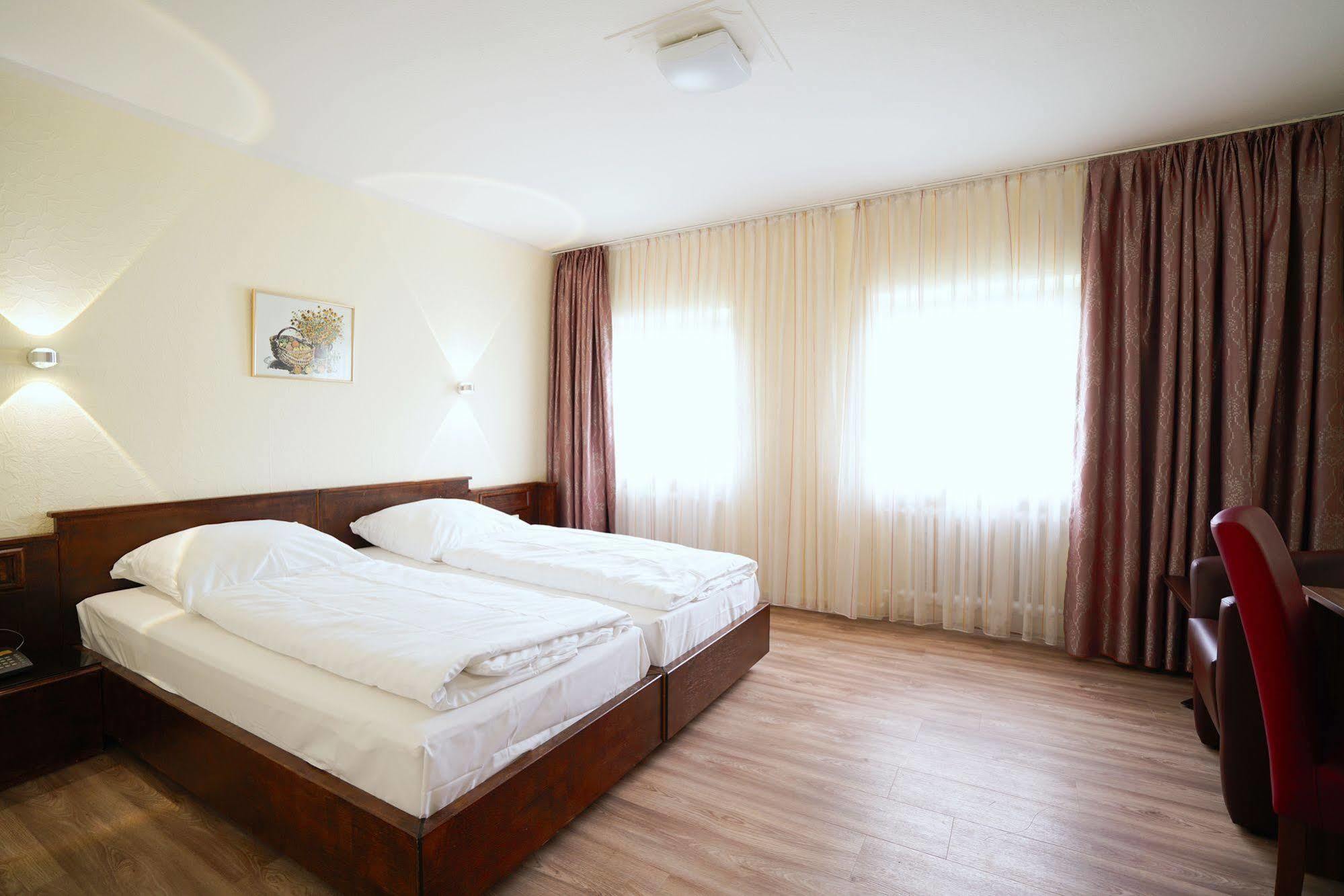 Hotel Schumacher Duesseldorf Extérieur photo